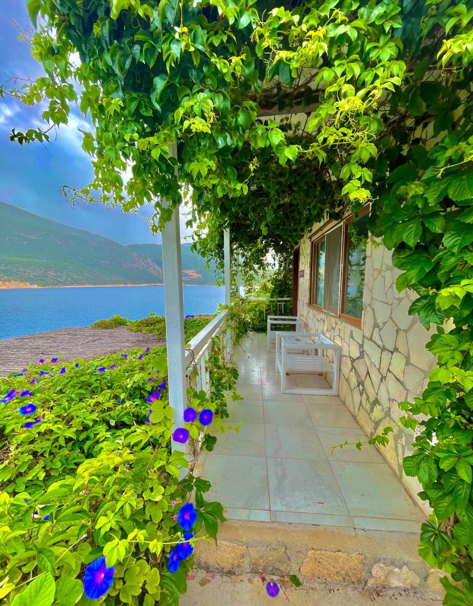 Korsanada Hotel Kaş Esterno foto